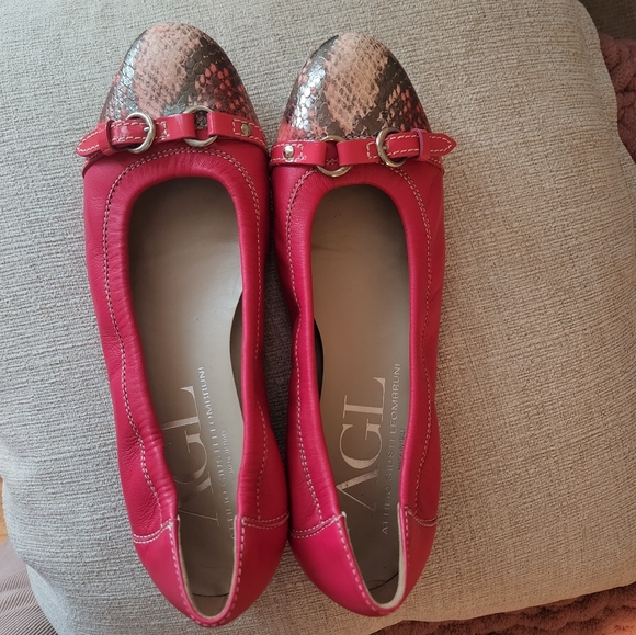 AGL Women's Red Ballet Flats with Snakeskin Toe - Picture 7 of 9